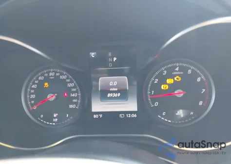 2018 Mercedes-Benz Glc 300 z USA, uszkodzony, nr VIN WDC0G4JB4JV024772